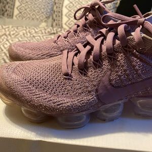 Nike Vapor Max purple size 9